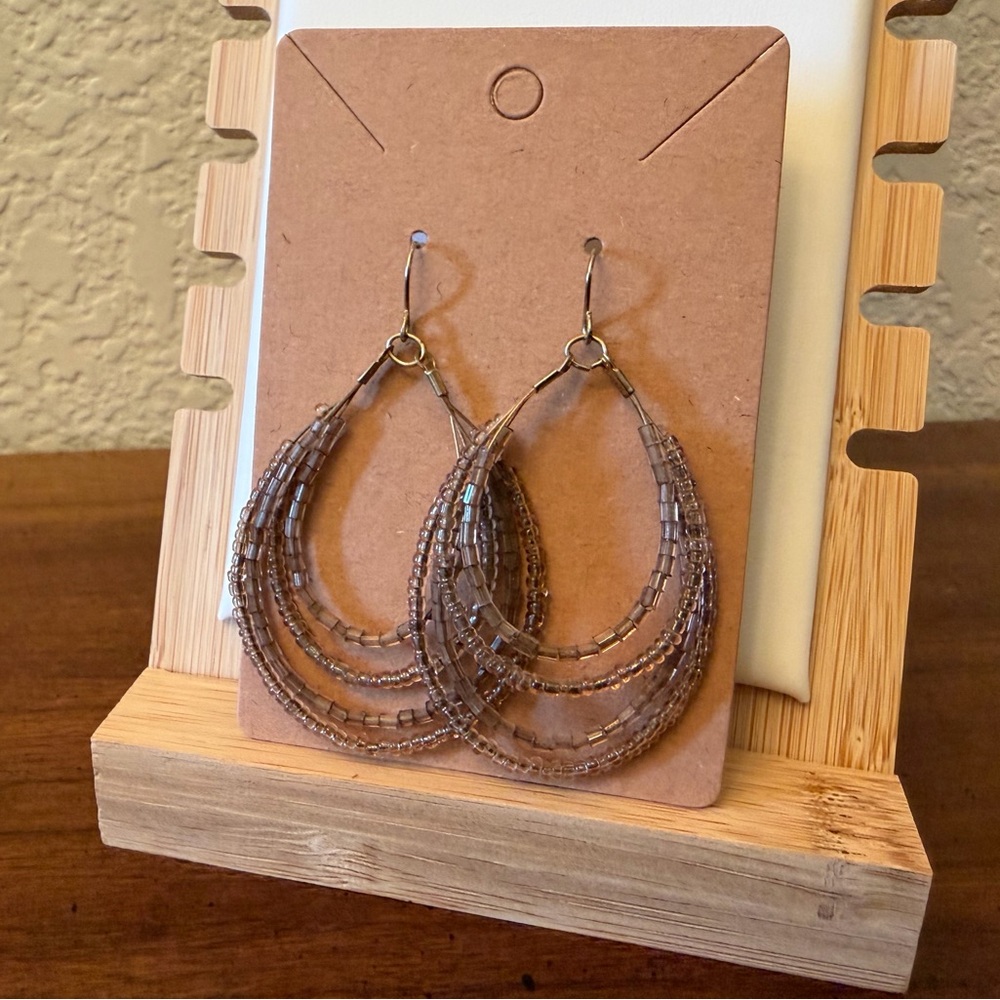 Handmade Beaded Hoop Earrings, Gold tone, GUC - Picture 5 of 5